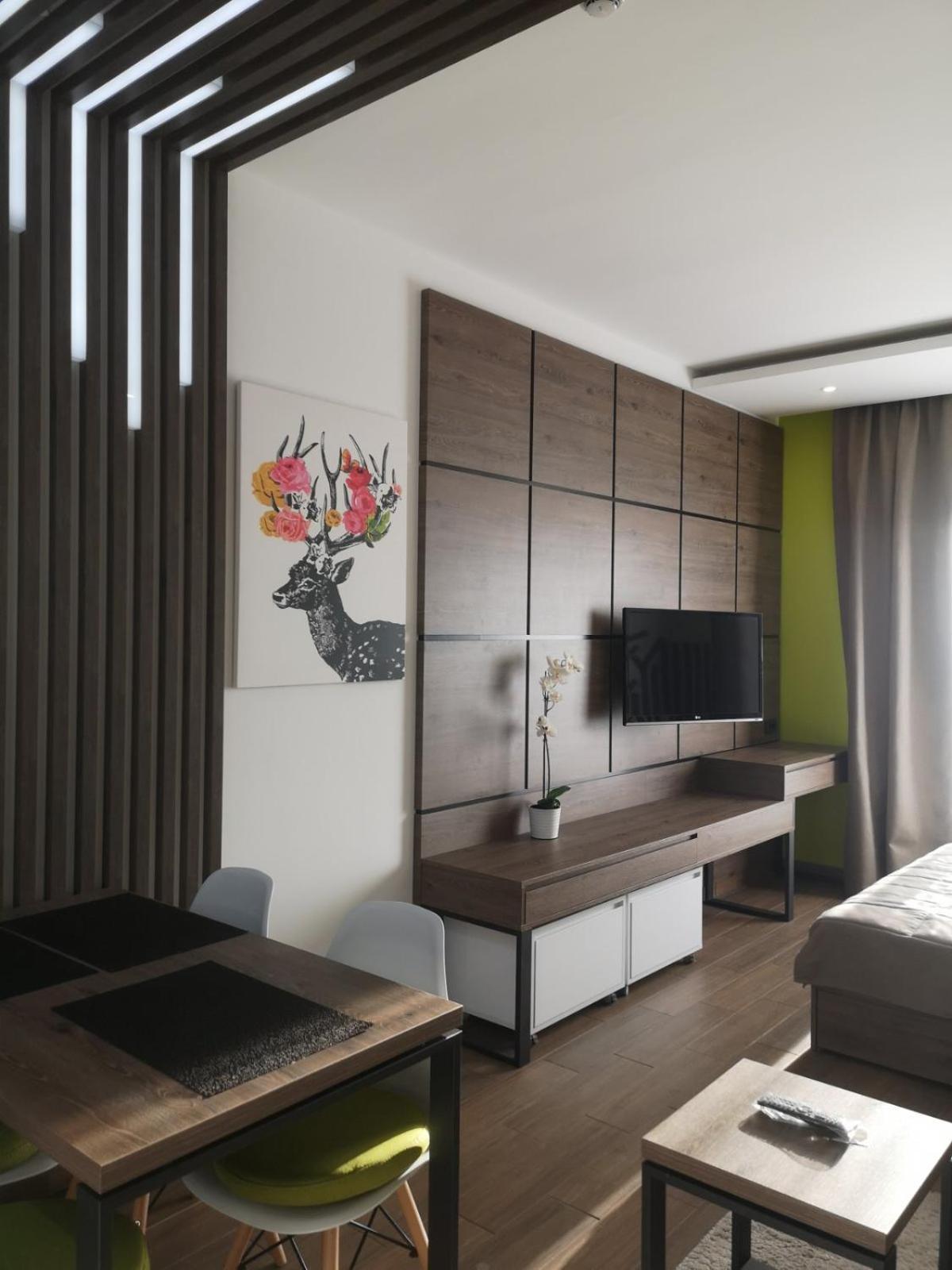 Golden Sky - Milmari Resort & Spa Kopaonik Luaran gambar